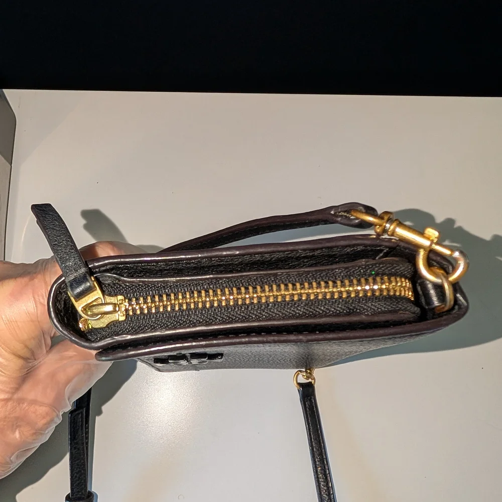 Tory Burch Black Leather Crossbody Wallet
